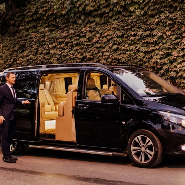 Antalya dental vip transfer, hotel to clinic transfer